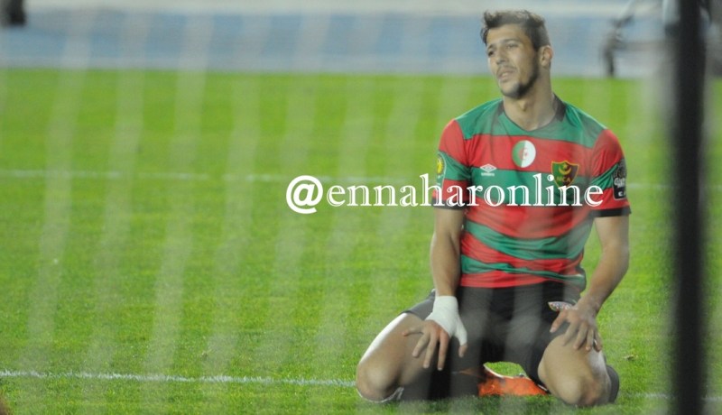 بالصور.. “العميد” يَتعثر أمام الدفاع الحسني الجديدي