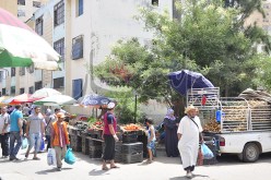 إدماج التجار الفوضويين في التجارة الرسمية عبر شهادة الانتساب لدى الضمان الاجتماعي وإلغاء التصريح الجبائي