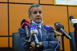 وزير الصحة يدعو لتلقيح الكلاب ويُحذر: داء الكلب يقتل!