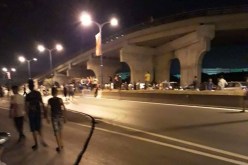بالصور.. سكان الأمير عبد القادر بجيجل يغلقون الطريق