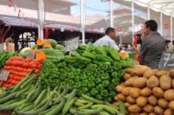 قلّة ثقافة أم قلّة إيمان.. جشع التجّار في رمضان؟!