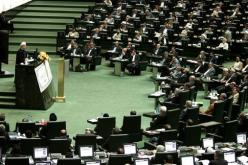 البرلمان الإيراني يرفض 3 مرشحين للحكومة