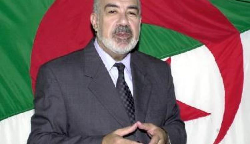 معاناة آل نحناح مع قيادات حمس