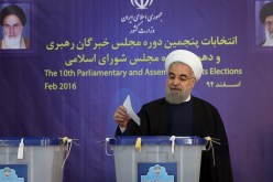 روحاني وحلفاؤه يفوزون بمقاعد طهران في مجلس الخبراء