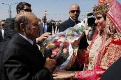 بوتفليقة يستقبل عائلة مصالي الحاج ويطلق اسمه رسميا على مطار تلمسان