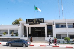 والي تبسة يتبرّع براتبه