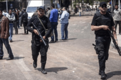 مقتل 24 شخصا وإصابة أخرين في اطلاق نار على حافلة تقل أقباط بالمنيا في مصر
