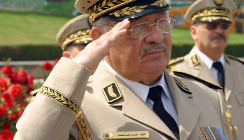 الفريق قايد صالح يشرف على حفل تبادل التهاني بمناسبة عيد الاستقلال