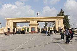 وزارة الداخلية في غزة تطالب مصر بفتح معبر رفح