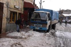 قتيل في حادث مرور وعدة طرق مقطوعة بولاية تلمسان