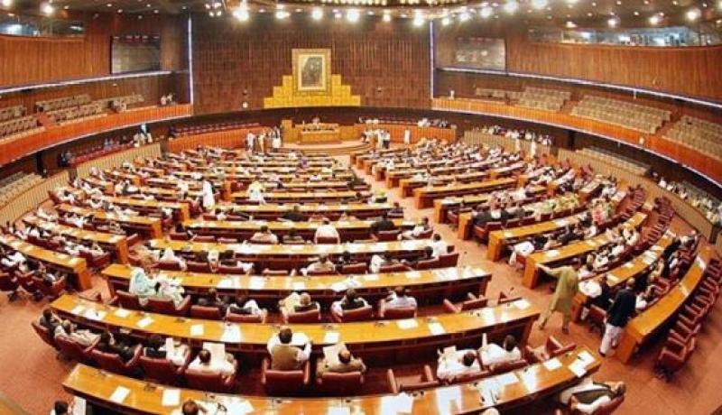 باكستان تدين هجوم حركة طالبان على مقر البرلمان الأفغاني