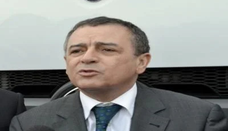 بوشوارب: توسيع النشاط الصناعي بالجزائر لا يجب أن يكون على حساب العقار الفلاحي