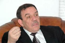 الجبهة الوطنية الجزائرية تدعو إلى تبني النظام برلماني وإنشاء محكمة دستورية