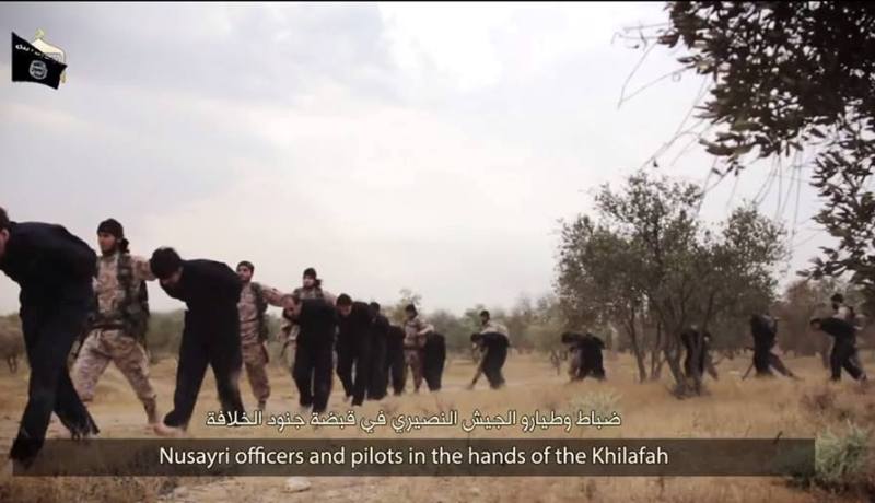 صور حصرية لداعش يتوعد اوباما اليوم نذبح جنود الاسد وغدا جنودك