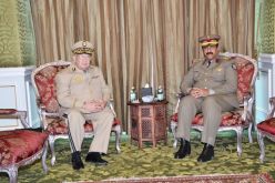 الفريق قايد صالح يشرع في زيارة رسمية الى قطر