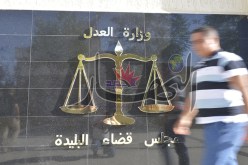 نقلت أموالا من الخزينة إلى إدارة بنك الخليفة  وسلمتها لمرافق خليفة شعشوع