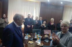 بالصور تبون يودع إطارات وزارة السكن