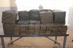 توقيف 3 أشخاص ضمن شبكة وطنية لتهريب المخدرات من المغرب في البيض