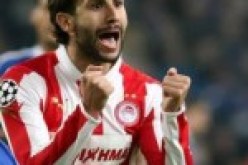 عبدون يصاب في قدمه اليمنى ويغادر مواجهة “باوك” تحت أعين مبعوثي مرسيليا