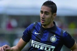 أسهـم بلفوضيـل تتراجع في مكاتب المراهنات بإيطاليا والتحدي ينتظره في الكالتشيو