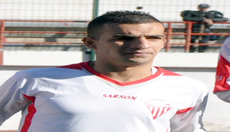 بلجيلالي يعاقب بمباراة واحدة ويغيب رسميا عن مواجهة الشلف