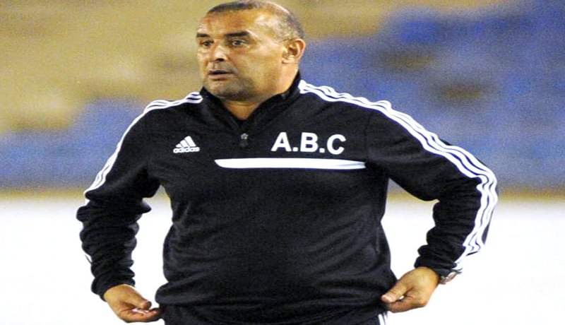 إذا أراد حليلوزيتش الرحيل الله يسهّل عليه.. وليس من حقه الغضب من بحث الفاف عن مدرب