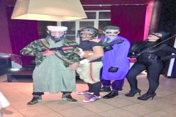 غزال يتنكر في زيّ بن لادن ويحمل «الكلاش» لإخافة الإيطاليين