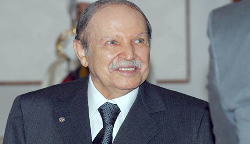 لقد صدقتم الوعد وحققتم أمــل الشعـــب الجــــزائـــري وإن اللّــه نــــاصركم لا محـــالـــــة
