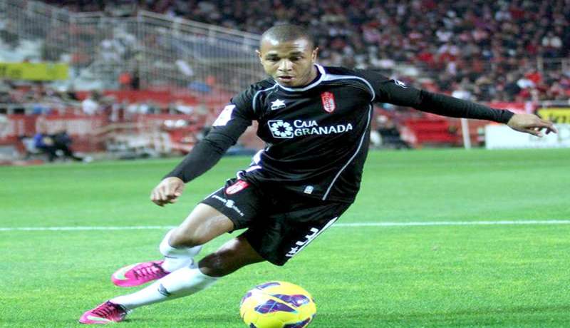 عودة براهيمي للمنافسة أمل غرناطة لضمان البقاء في “الليغا”