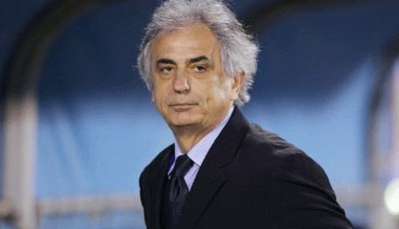 “بعض اللاعبين يختارون المباريات ولا يلعبون سوى بأفواههم”