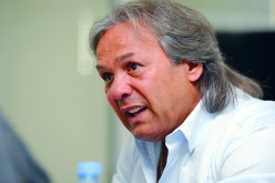 الجـزائر قادرة على التتويج بالكان.. وكان على غوركيف التحضير في بلد استوائي