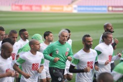 “الخضــــر” يصلون إلى كوريتـــيـبا  والمعنويات مرتـــفـعــة قبل مواجهة الروس