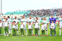 الإدارة تبـاشر تـوزيـع الصكـوك وتوزع 20 مليونا لكـل لاعب يوم الخـميـــس