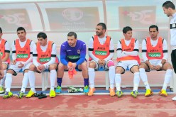 اللاعبون يعودون للتدريبات.. المغتربون يقاطعون والركائز يرفضون عودة دلهوم