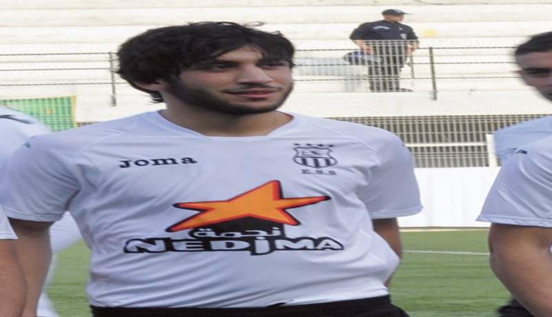 الإدارة مستعـــدة للاستجـــابــــة لشروط قراوي وحمــّار يطمئن بخصوص الأجور