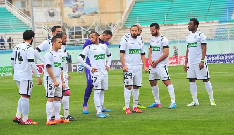 الإدارة تثير غضب اللاعبين بسبب قضية الأجور