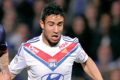 والد فقــــير يفضـح ابنه ويكــشف: نبيل يفكر في اختيار فرنسـا وأنـا أفــــضّـل الجـزائـــر