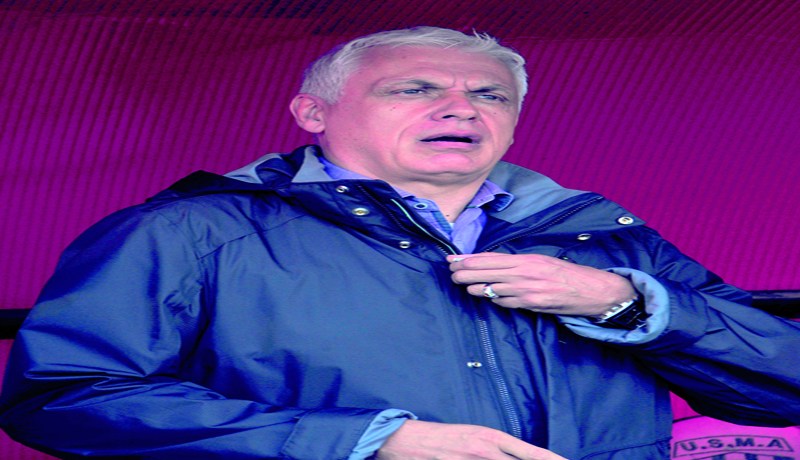فيلود: الفوز في الـداربي يعطينا دفعا كبيرا وهوية البطل لن تتحـدد قبل الجولة الأخـيرة