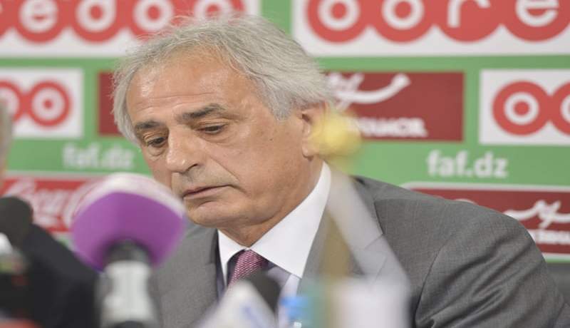 غالبية الجزائريين يساندون حليلوزيتش وتأثروا لبكائه وتذكروا سعدان