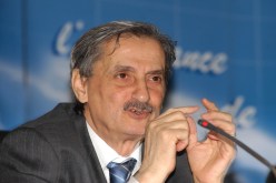 “لا خوف على الخضر ومستحيل أن تمنح الفيفا نقاط مباراة البينين لمالي”