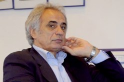 حليلوزيتش إلى جانب بلاتيني وتيغانا في التشكيلة المثالية التاريخية لأفضل لاعبي الدوري الفرنسي