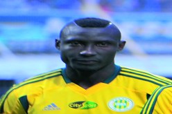 مهاجـم شبيبة القبائل إيبوسي يتهم أنصار وفاق سطيف بالعنصرية