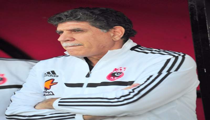 إيغيل يصف التربص بالناجح ومستاء من المهاجمين