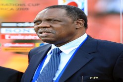 هكذا اتفق عيسى حياتو مع رئيس الغابون في 2015 ومنحه كان 2017 كهدية