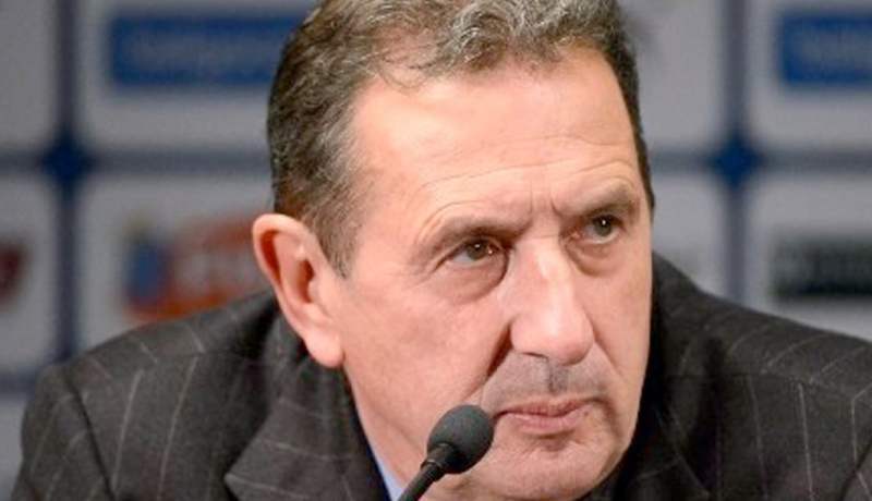 تربطني علاقة جيدة بروراوة وانـدهـشت للاحترام الذي أحظى به في الجزائـر