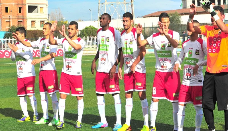 الإدارة تسوي وضعية اللاعبين مع الضمان الإجتماعي وتعدهم براتب جانفي ومنحة “الموب”