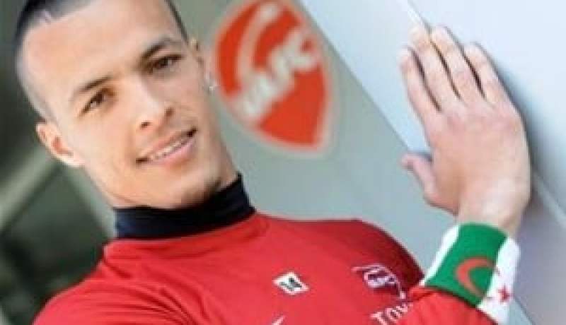 مدرب فالنسيان‮: “‬لا توجد عروض جدية لقادير وسيبقى معنا‮”‬