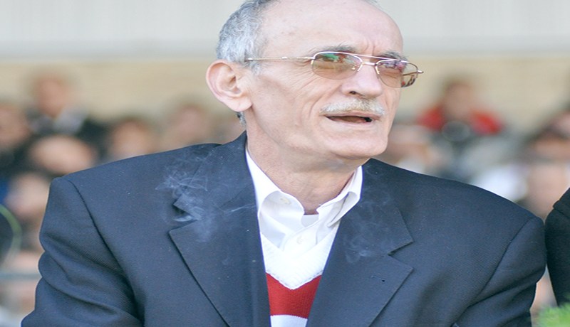 بعض الأنصار لا يجـدون مـا يـأكلون واللاعبون يحصلون على أموال ضـــخمة