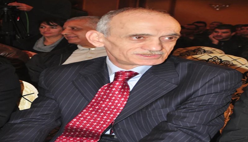 “الفيفـــا” تسمح للجزائر استثناءً بتأجيل نهايــة المـوسم إلى 24 مـاي المقبـــل