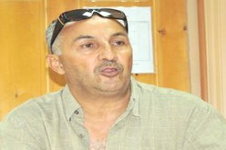 حتى بميسي ورونــــالـــدو فلــــن نسجّــــل بخطــــة عشوائيــــة ويجــــب اللعب بذكاء